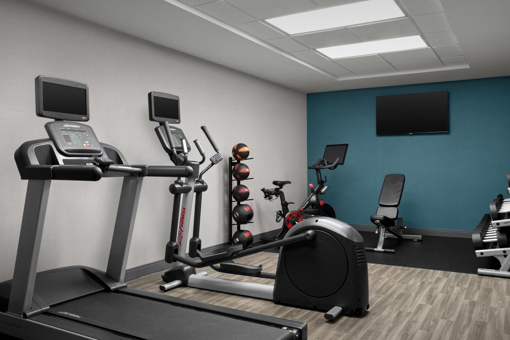 Hampton Inn By Hilton Panama City Beach Upper Grand Lagoon Eksteriør bilde